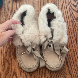 Tory Burch Slippers Size 6 - Gently Used
